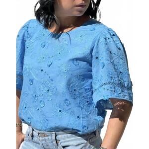 NEW STYLE REFORM fannie top with pom flower in blue